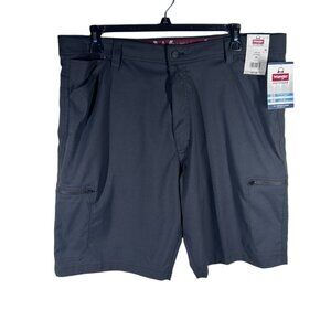 Wrangler Outdoor Cargo Shorts Men's Size 40 Black‎ 10" Inseam NEW